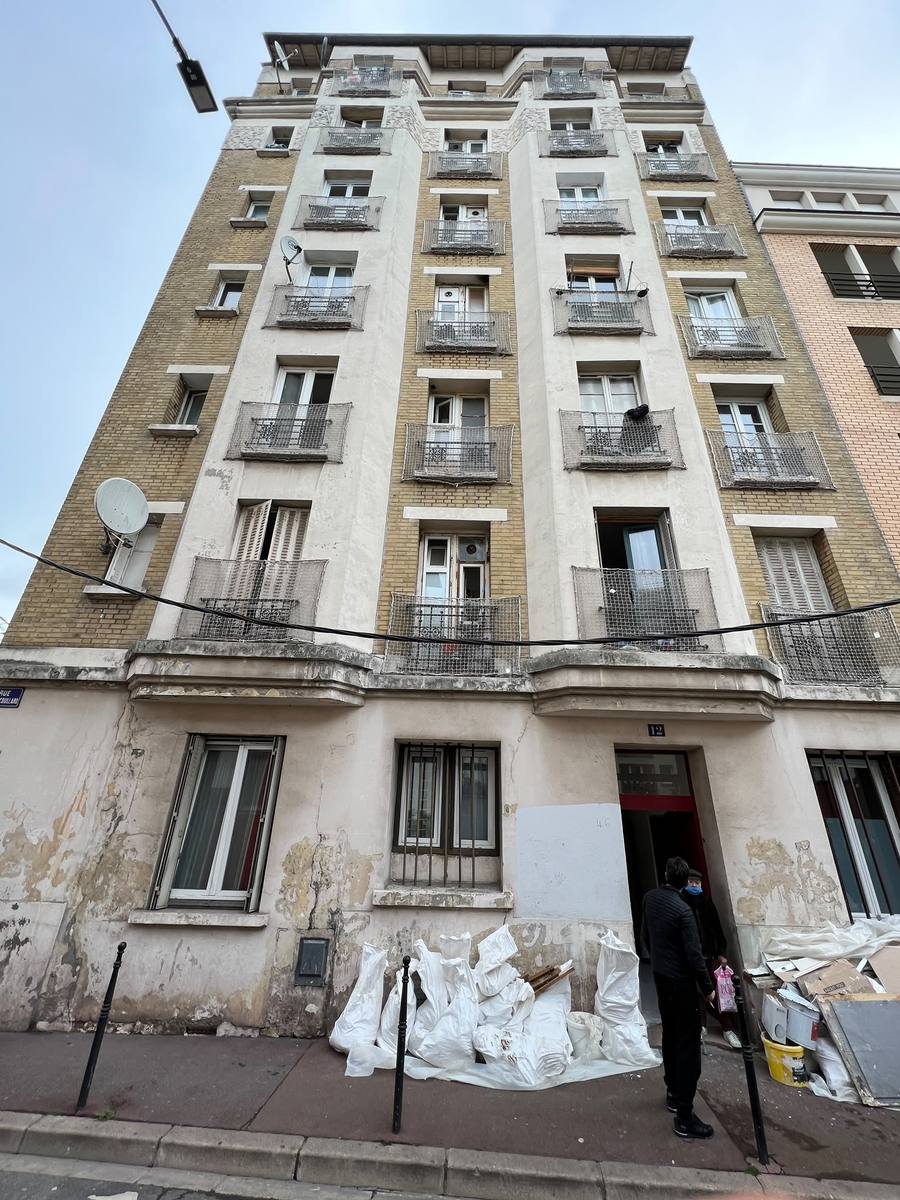 03-avant-travaux-renovation-facade-immeuble-clichy 03-avant-travaux-renovation-facade-immeuble-clichy
