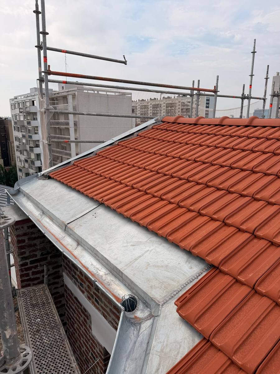07-renovation-toiture-clichy-92-refection-complete 07-renovation-toiture-clichy-92-refection-complete