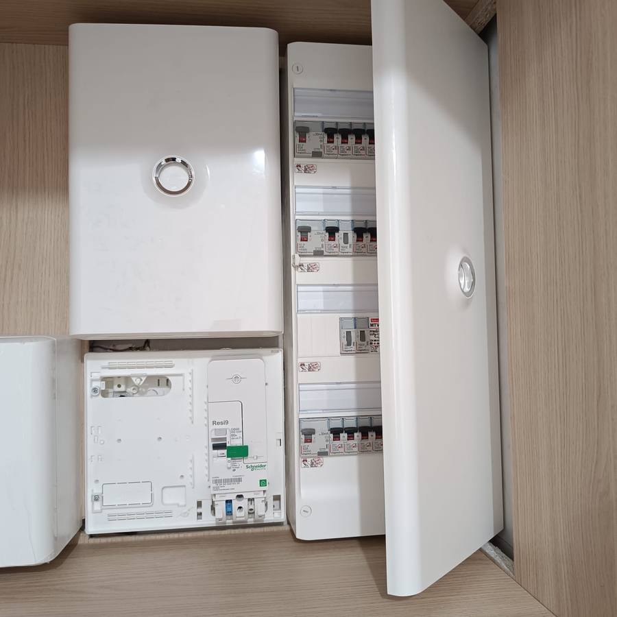 11-travaux-electricite-remise-normes-electriques-paris-75017 11-travaux-electricite-remise-normes-electriques-paris-75017