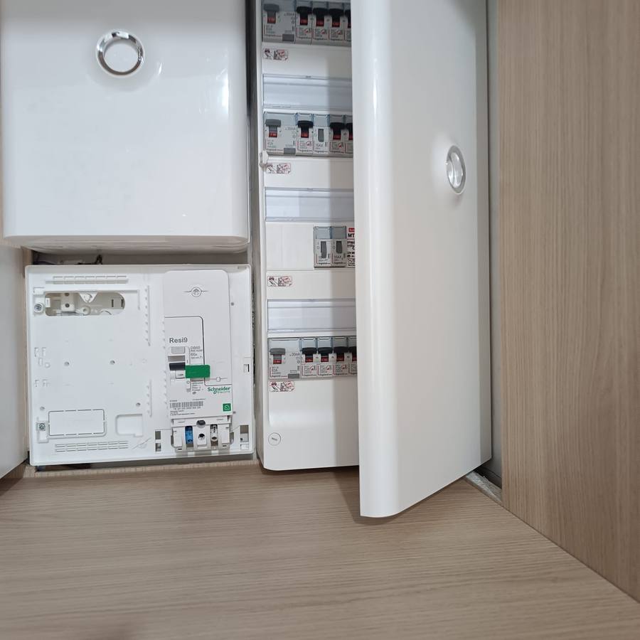 121-devis-electricite-travaux-electricite-paris-75017-jpeg 121-devis-electricite-travaux-electricite-paris-75017-jpeg