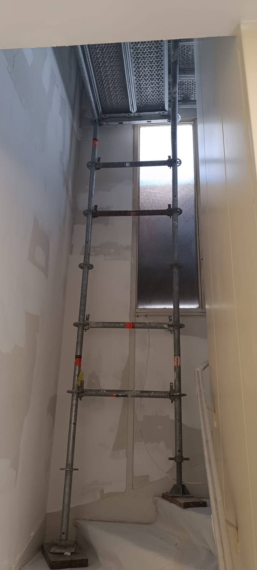 12-avant-renovation-cage-escalier-immeuble-clichy-92110 12-avant-renovation-cage-escalier-immeuble-clichy-92110
