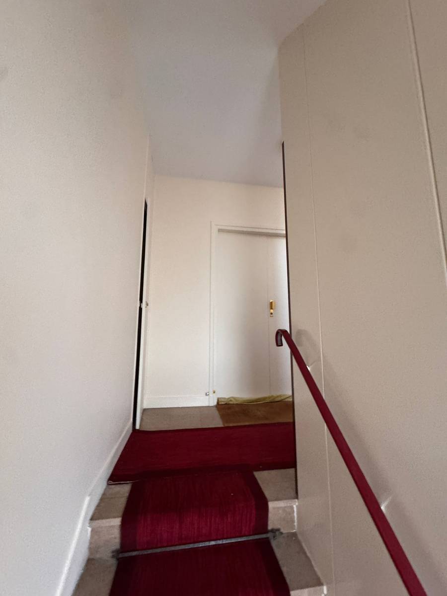 24-apres-renovation-cage-escalier-immeuble-clichy-92110 24-apres-renovation-cage-escalier-immeuble-clichy-92110