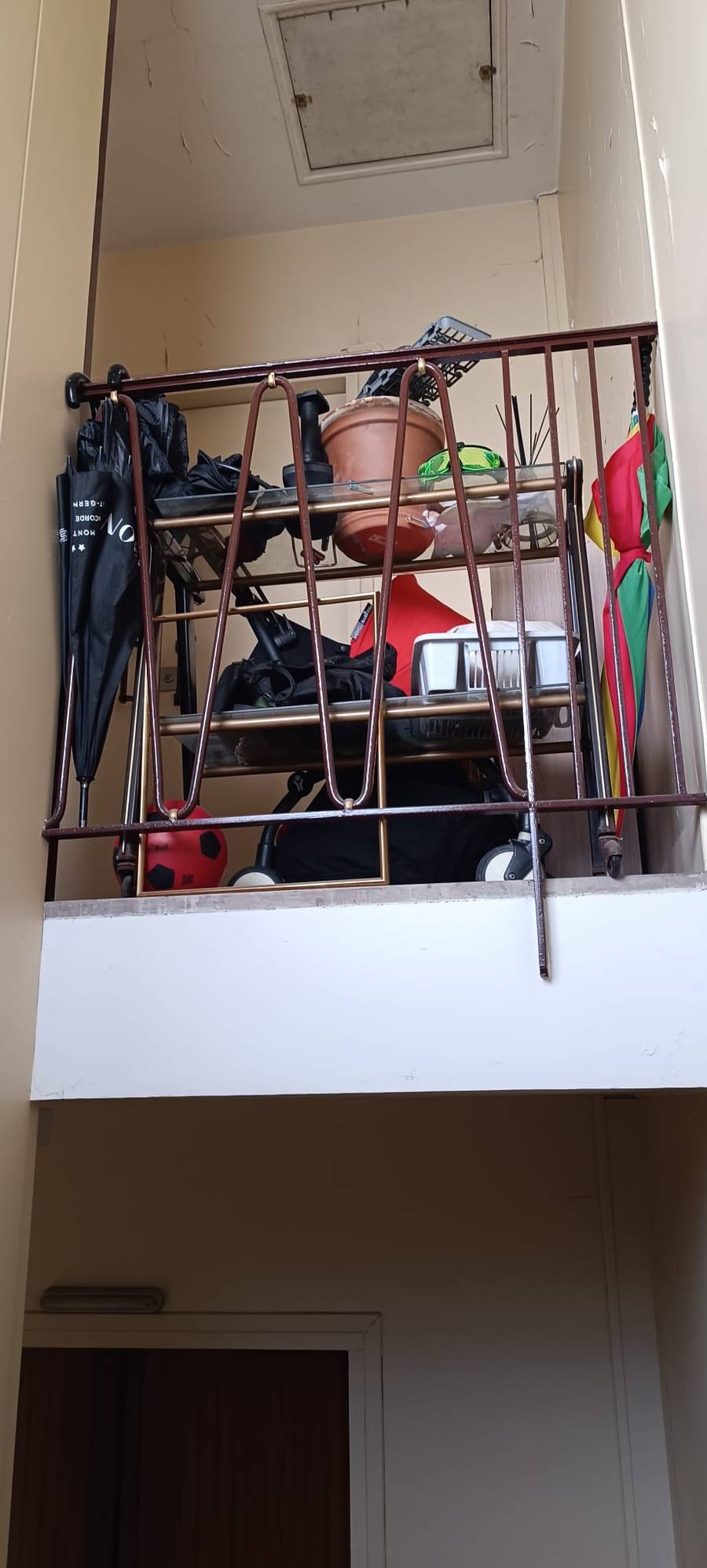 apres-renovation-cage-escalier-immeuble-clichy-92110 apres-renovation-cage-escalier-immeuble-clichy-92110