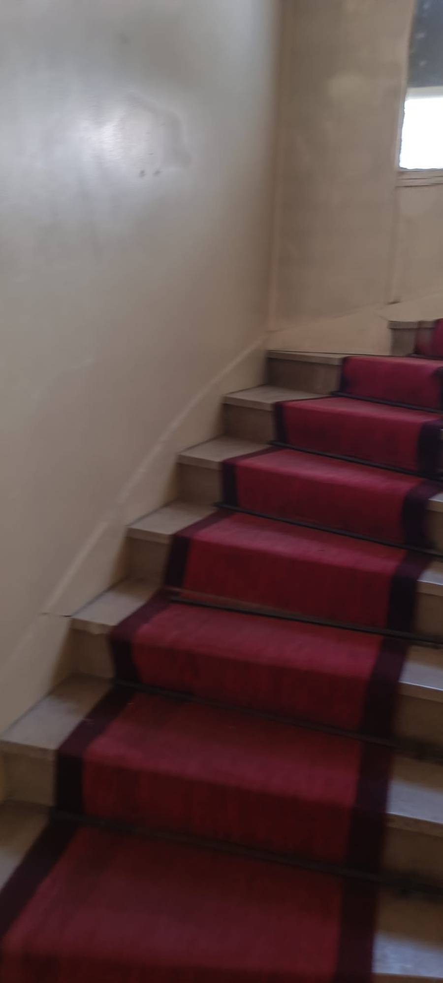 04-avant-renovation-cage-escalier-immeuble-clichy-92110 04-avant-renovation-cage-escalier-immeuble-clichy-92110