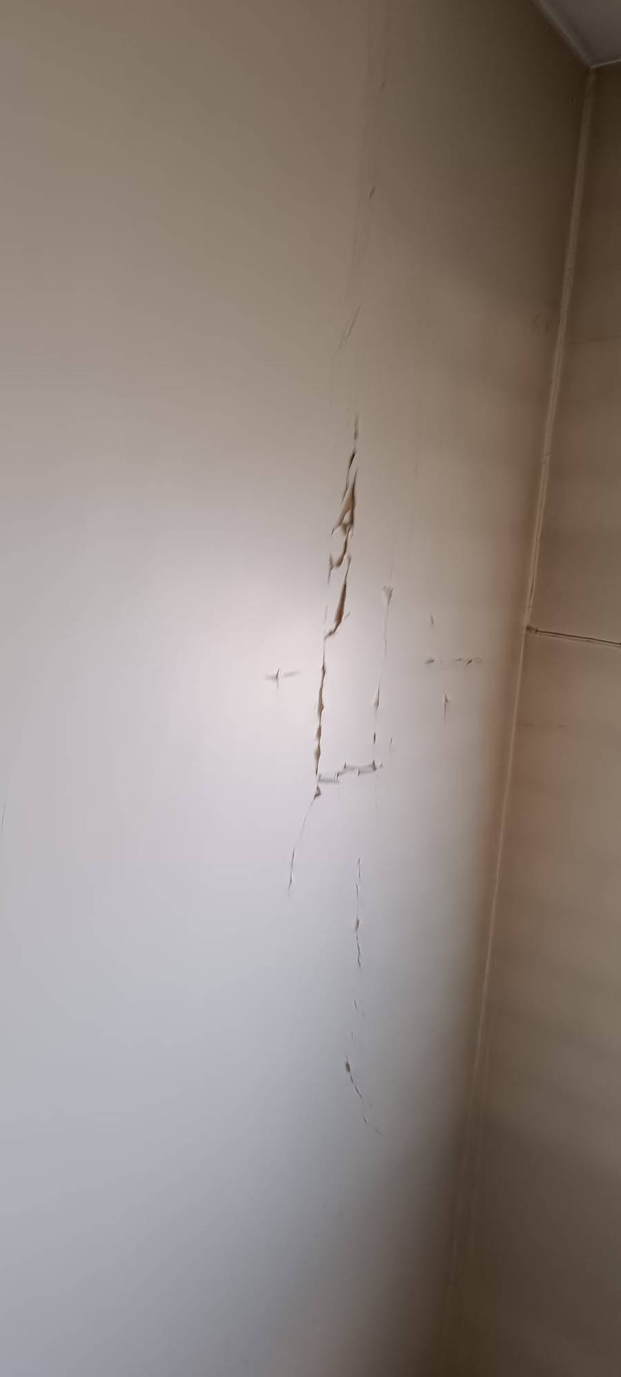 08-avant-renovation-cage-escalier-immeuble-clichy-92110 08-avant-renovation-cage-escalier-immeuble-clichy-92110