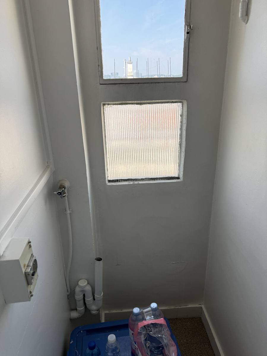 08-avant-travaux-renovation-appartement-paris-16-jpeg 08-avant-travaux-renovation-appartement-paris-16-jpeg