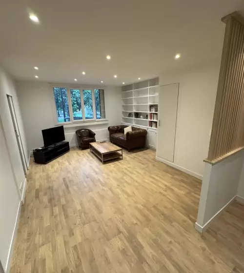 07-travaux-renovation-interieure-eclairage-parquet-peinture-paris