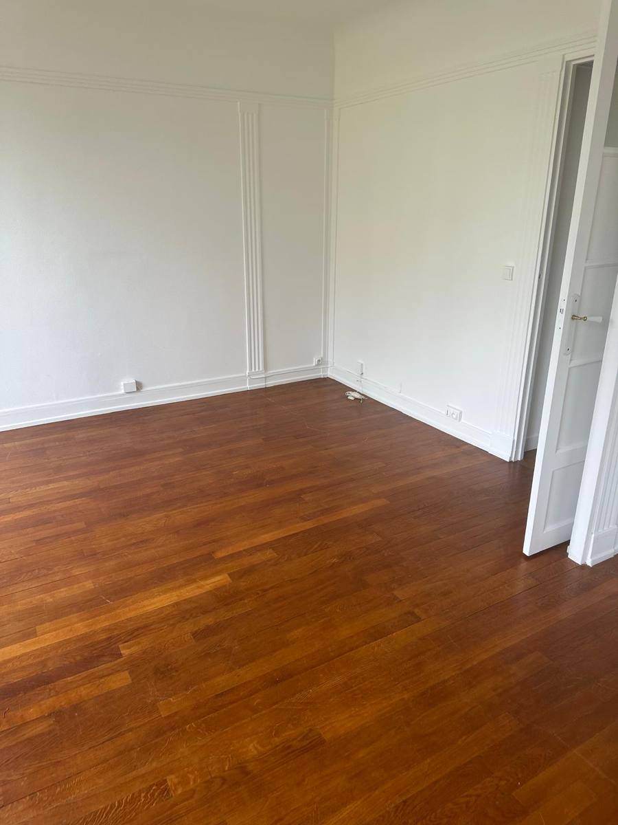 Trival Construction votre entreprise de rénovation pour la pose de votre parquet à Paris