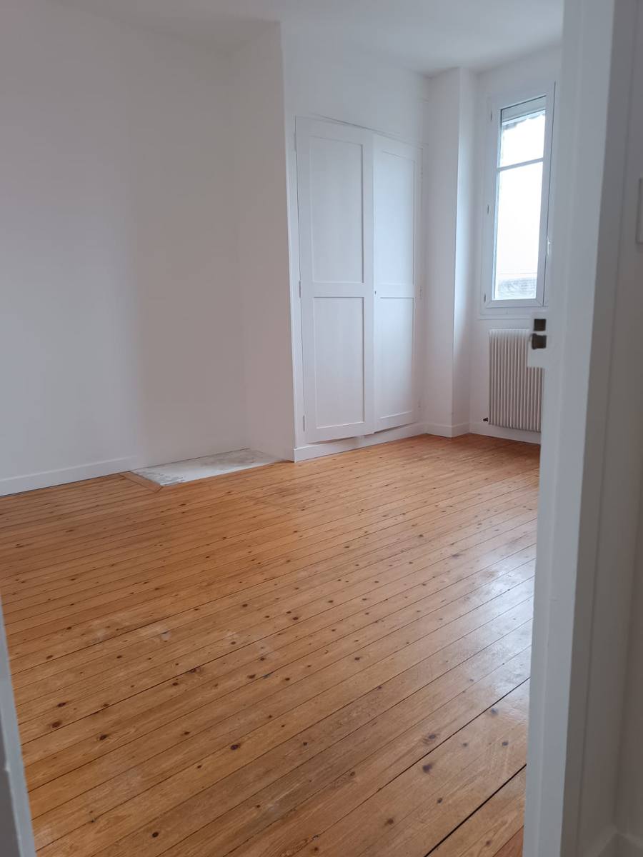 Entreprise de rénovation intérieure et travaux de pose et installation de parquet dans le val de marne 