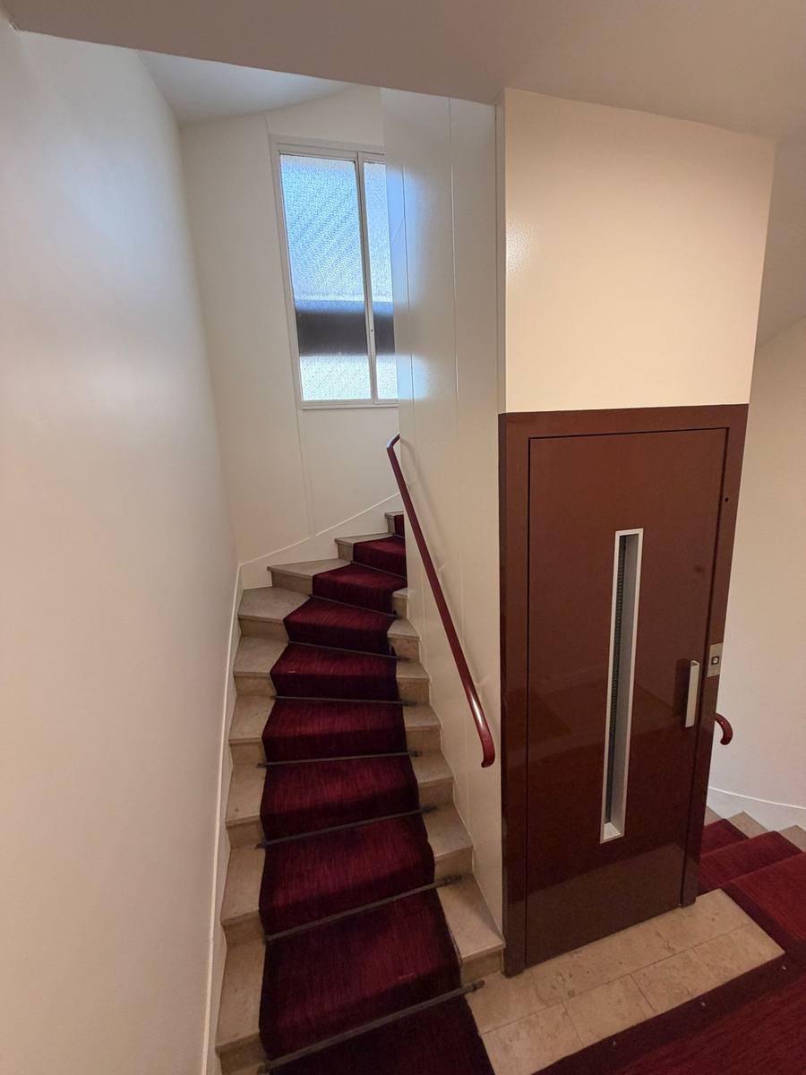 12-renovation-cage-escalier-immeuble-clichy