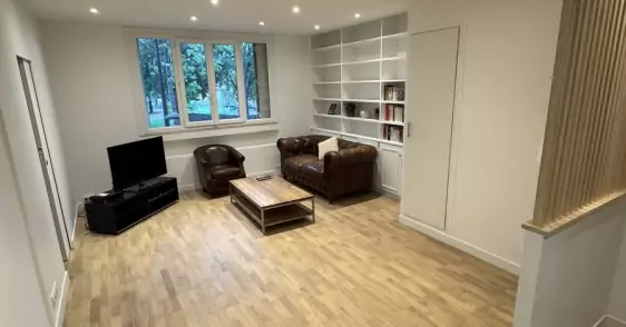 07-travaux-renovation-interieure-eclairage-parquet-peinture-paris