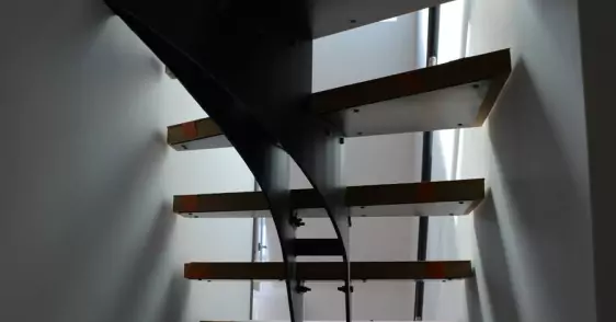 14-renovation-escalier-appartement-duplex-paris