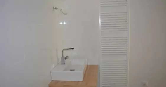 22-installation-pose-salle-bain-plombier-paris